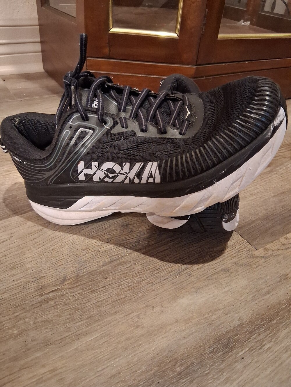HOKA Bondi 7 Black White Women's Size 11 Wide (Men's 9.5 Regular)
